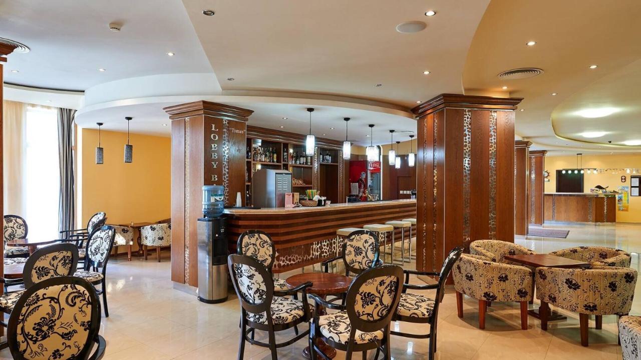 Oasis Del Mare Beach Front Hotel 로제넷츠 외부 사진