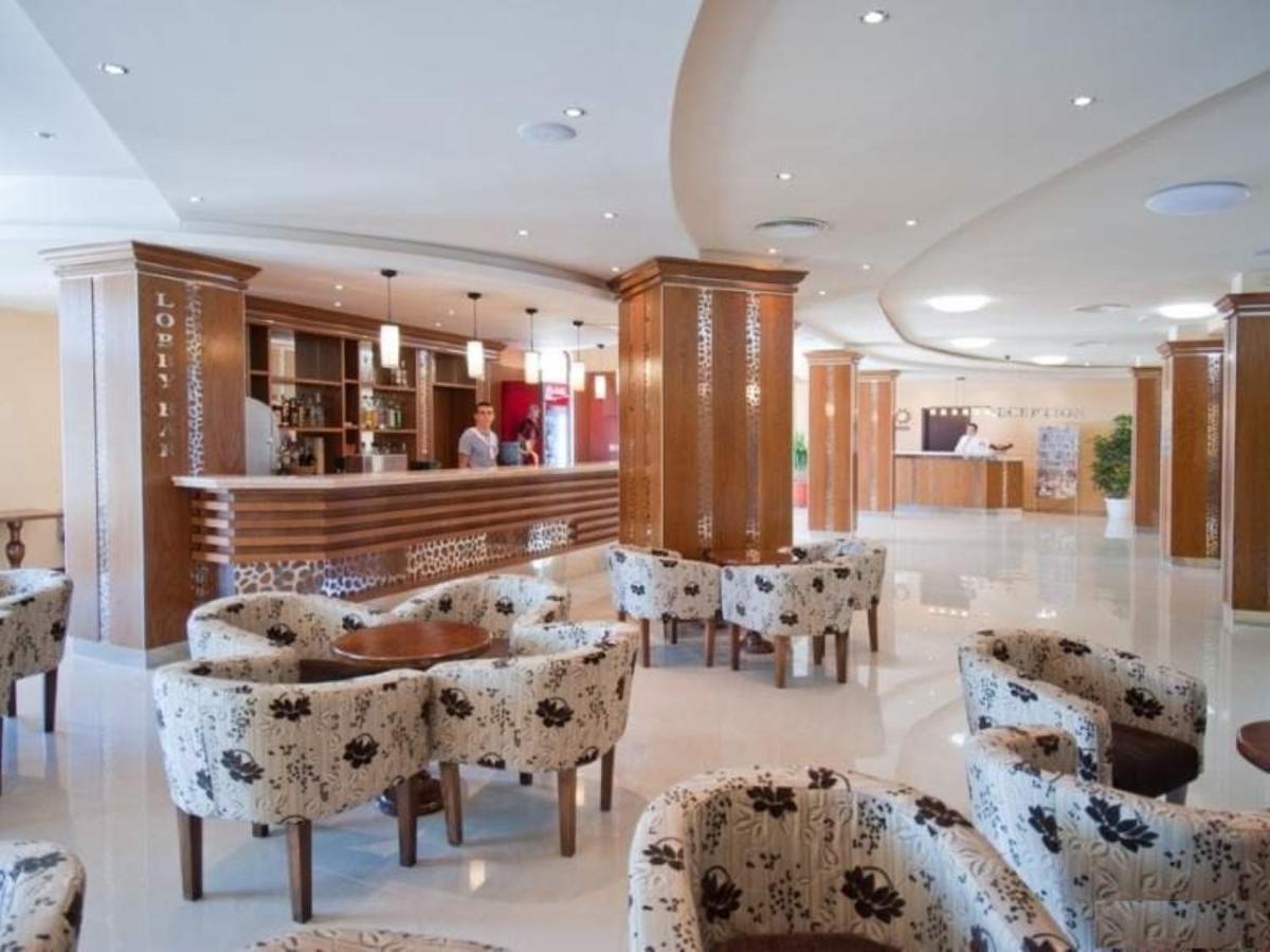 Oasis Del Mare Beach Front Hotel 로제넷츠 외부 사진