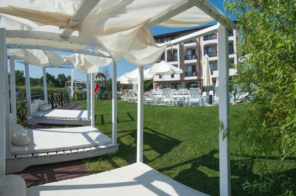 Oasis Del Mare Beach Front Hotel 로제넷츠 외부 사진